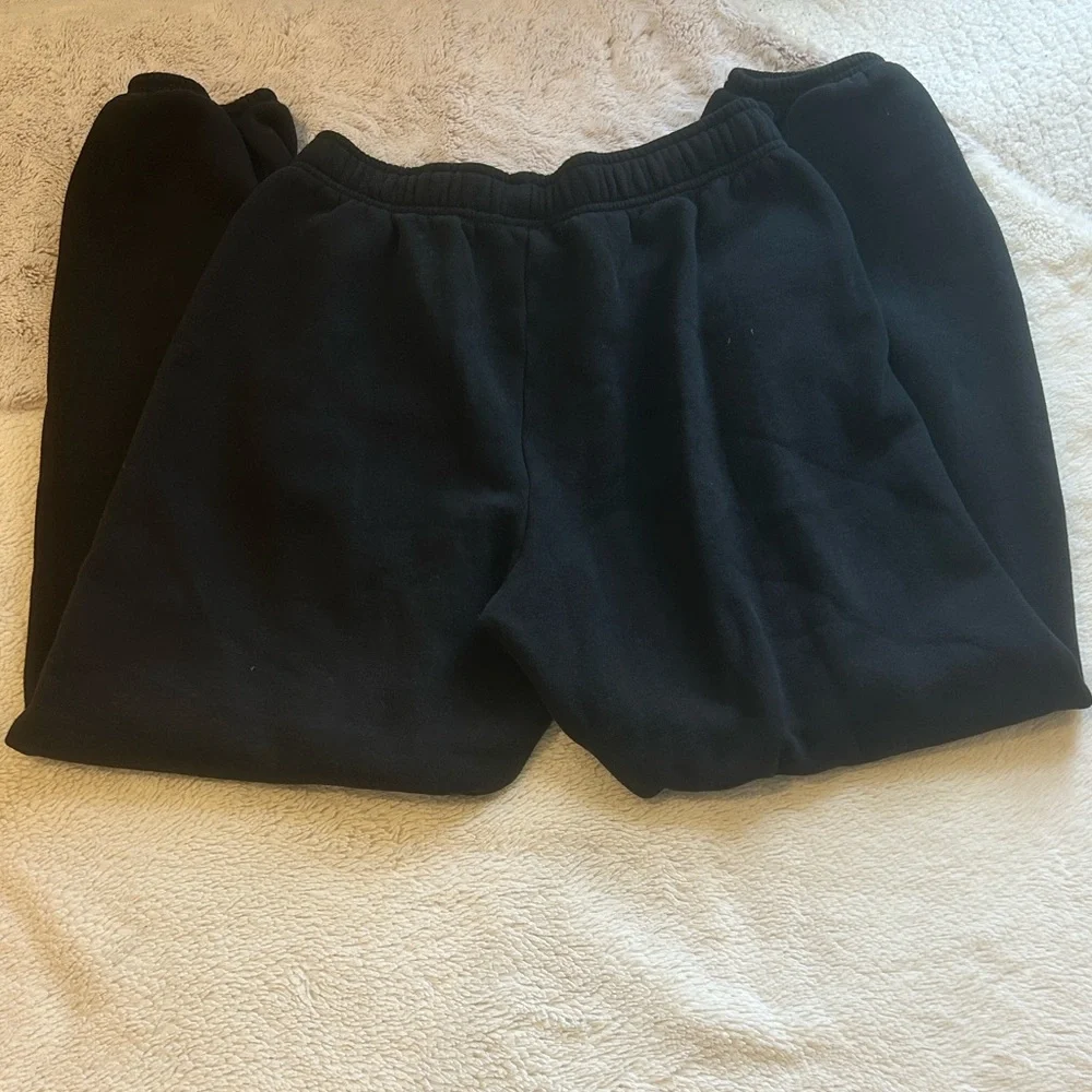Aerie Black Relaxed Fit Pants - Picture 4 of 4
